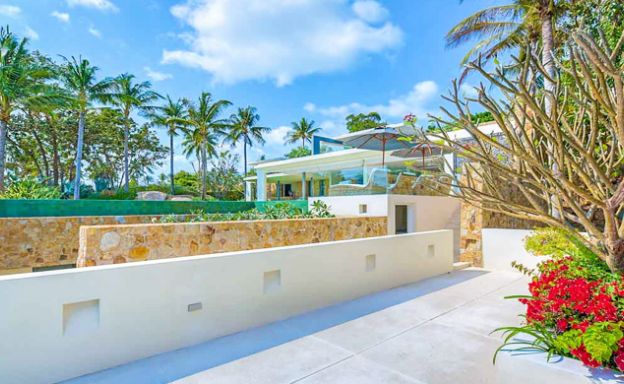 Ultra Luxury Beachfront Pool Villa on Choeng Mon Bay