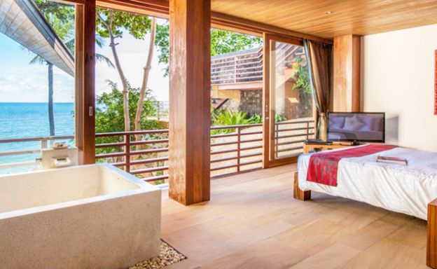Tropical Luxury 5 Bedroom Beachfront Villa in Lamai