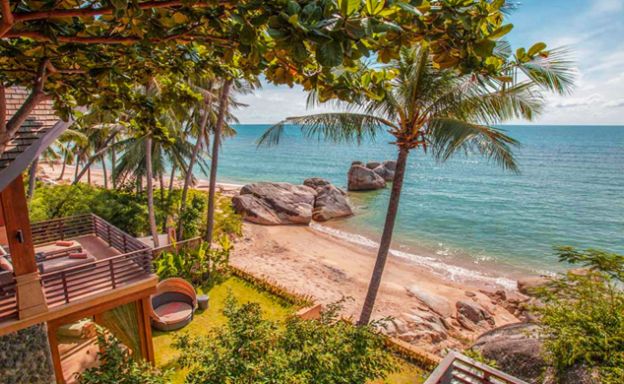 Tropical Luxury 5 Bedroom Beachfront Villa in Lamai