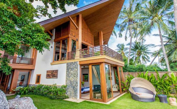 Tropical Luxury 5 Bedroom Beachfront Villa in Lamai