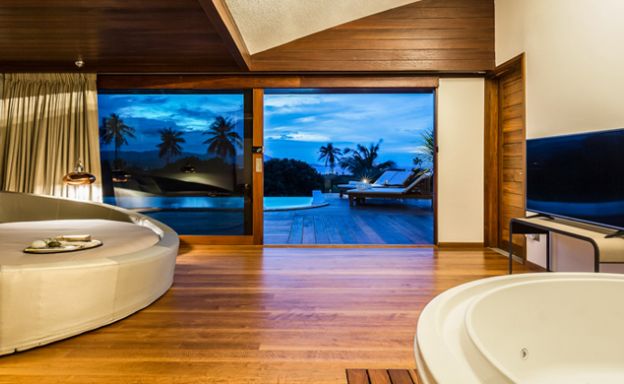 Spectacular 4 Bed Luxury Sea View Villa in Plai Laem