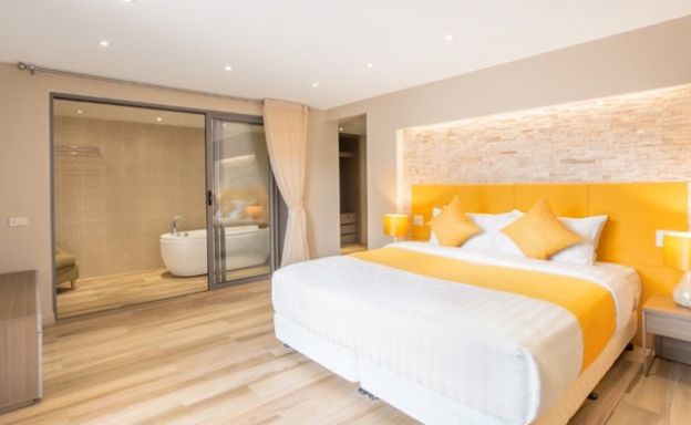 2 Bedroom Luxury Pool Villa Close to Ban Tai Beach