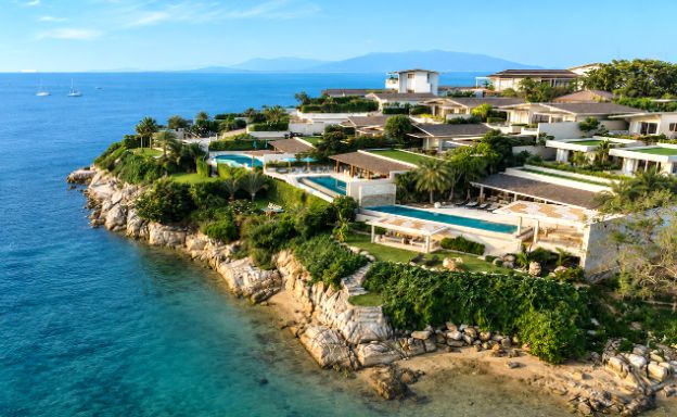 koh-samui-luxury-beachfront-villa-plai-laem