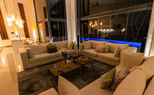 Luxury 5-6 Bedroom Modern Sea view Villa in Maenam