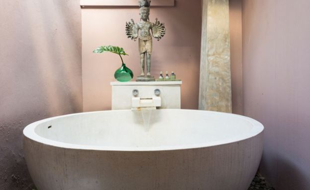 Beautiful 2 Bedroom Balinese Pool Villa in Bophut