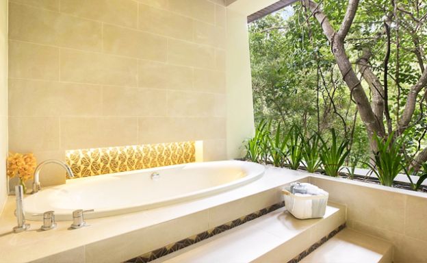 Palatial 6 Bedroom Luxury Oriental Villa in Koh Samui