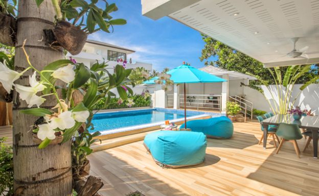 Beautiful 4 Bed Luxury Beachside Pool Villa in Ban Tai