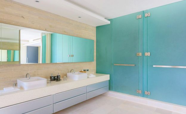 Ultra Modern 5 Bedroom Sea view Villa in Choeng Mon