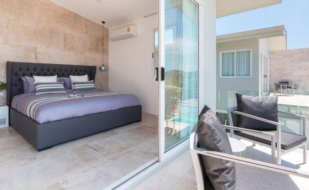 Sunset Sea view 4-Bed Luxury Villa by Plai Laem Beach