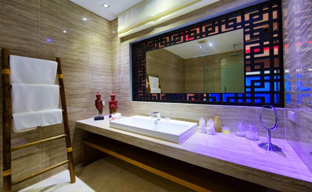 Chic 4 Bed Luxury Zen Sea view Villa in Choeng Mon