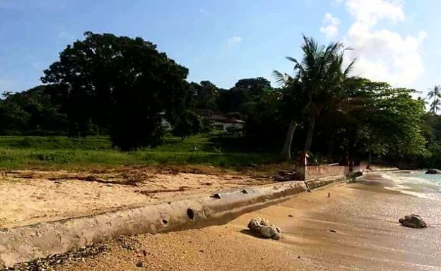 Prime Direct Beachfront Land on Beautiful Lamai Bay