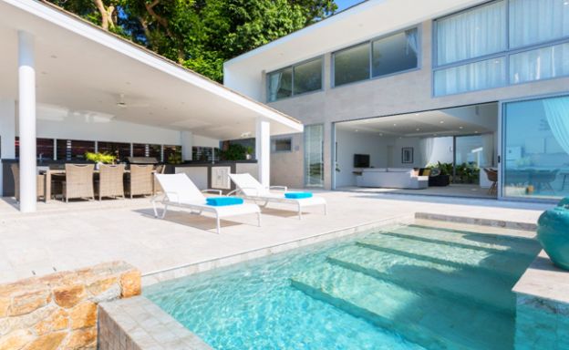 New Beachfront 3 Bed Luxury Villa on Bophut Beach