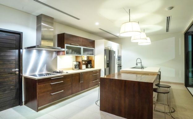 Ultra Luxury Beachfront Villa on Peninsula in Phuket