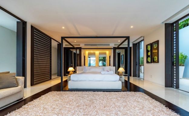 Ultra Luxury Beachfront Villa on Peninsula in Phuket