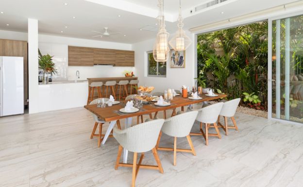 Ultra-Luxury Beachfront 4 Bed Villa on Plai Laem Bay