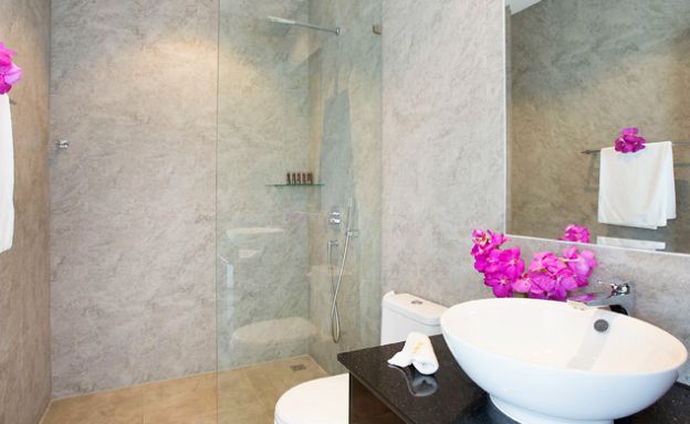 Sumptuous 4 Bed Sea view Villa by Plai Laem Beach