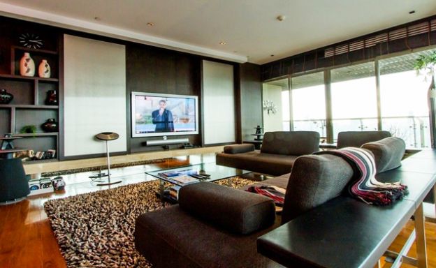 The Lakes 3+1 Bedroom Condominium in Bangkok
