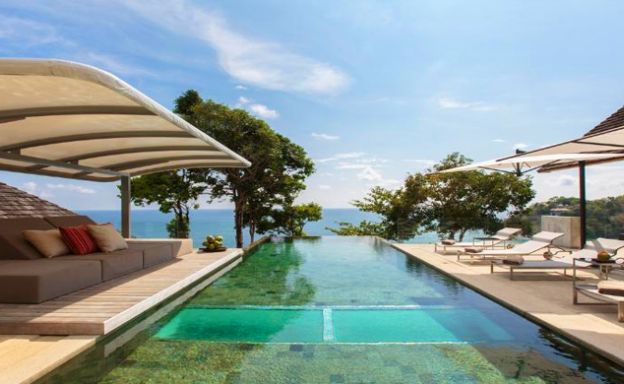 Ultra Luxury 5 Bed Oceanfront Pool Villa on Kamala Bay