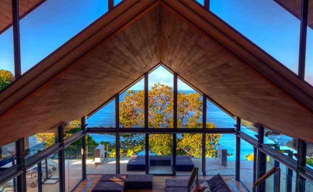 Ultra Luxury 5 Bed Oceanfront Pool Villa on Kamala Bay