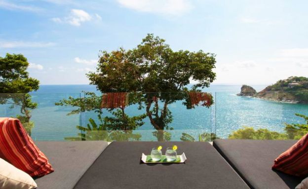 Ultra Luxury 5 Bed Oceanfront Pool Villa on Kamala Bay