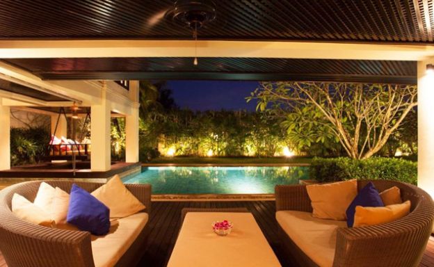 6 Bedroom Luxury Villa 100 meters from Layan Beach