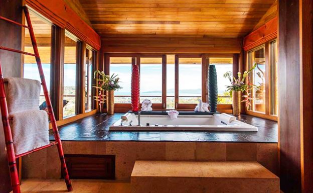 Sensational 4 Bed Luxury Pool Villa by Surin Beach