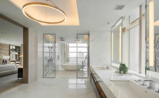 Four Seasons Riverside Penthouse for Sale in Bangkok