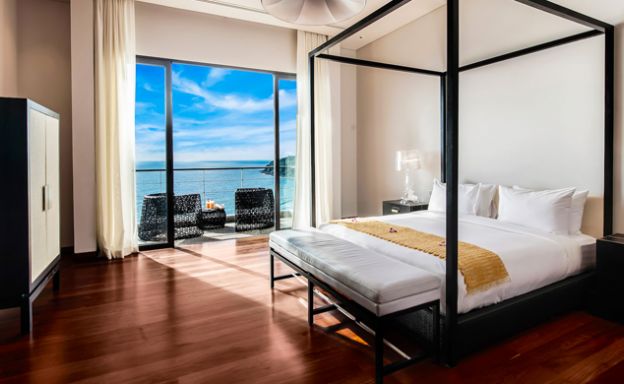 Magnificent Luxury 5 Bedroom Villa for Sale in Phuket