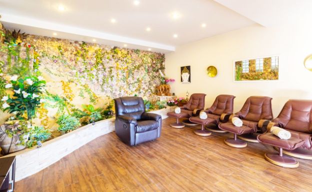 Luxury 6 Bed Sea View Villa for Sale in Choeng Mon