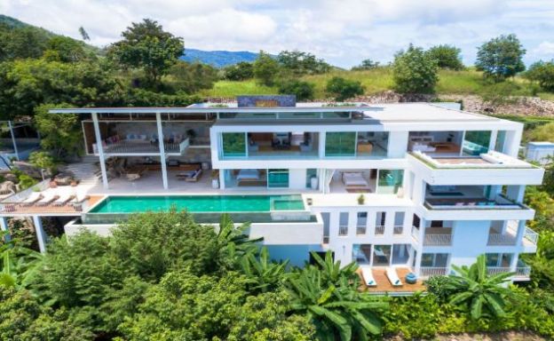 Ultra Luxury 5-Bed Luxury Villa for Sale in Thong Krut