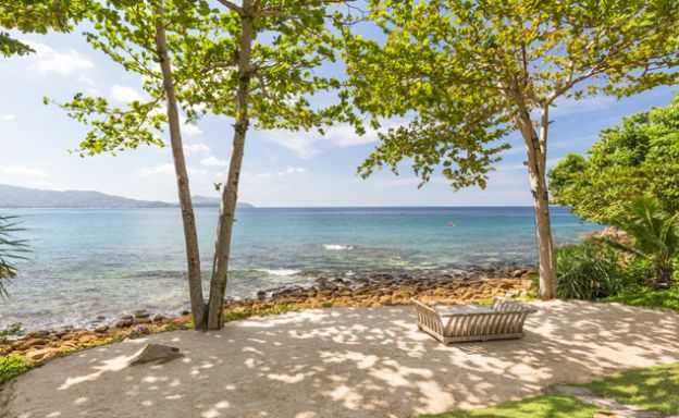 Magnificent 6 Bedroom Oceanfront Mansion in Phuket