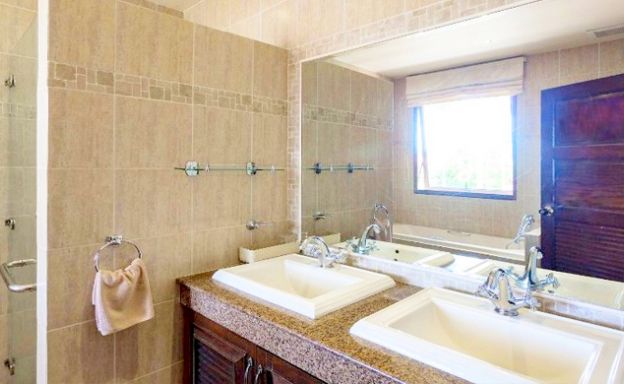 New Luxury Beachfront Resort for Sale in Koh Samui