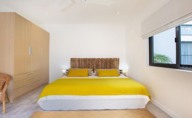 Modern 4 Bed Pool Villa 500m to Chaweng Noi Beach