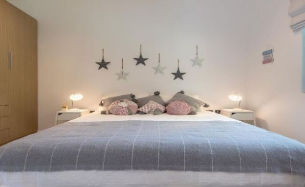 Modern 4 Bed Pool Villa 500m to Chaweng Noi Beach