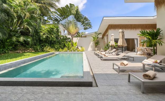 Modern 4 Bed Pool Villa 500m to Chaweng Noi Beach