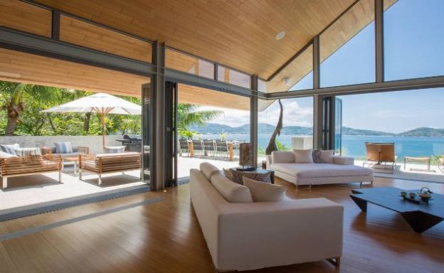 Ultra Luxury 5 Bed Oceanfront Villa on Kamala Bay