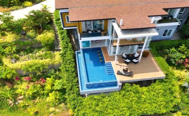 Contemporary 4 Bed Luxury Pool Villa in Chaweng Noi