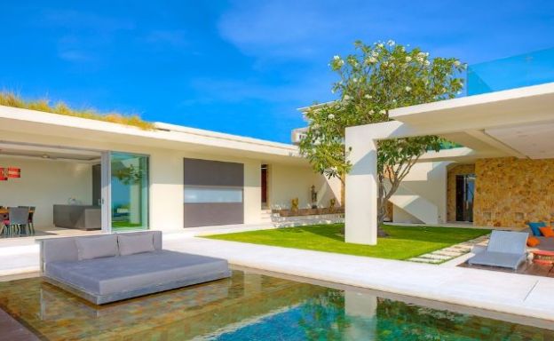 Ultra-Luxury 4 Bed Sea view Pool Villa in Choeng Mon