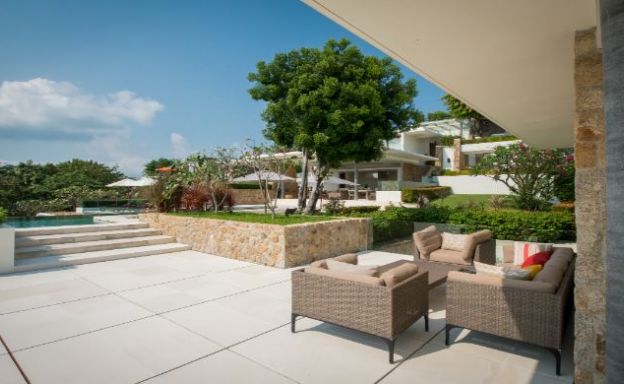 Magnificent Beachfront Villa on Choeng Mon Peninsular