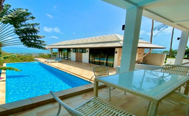 Tropical 5 Bedroom Sea-view Villa on Bophut Hills