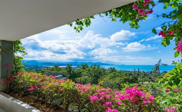 Charming 7 Bed Tropical Sea view Villa in Choeng Mon