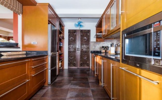 Charming 7 Bed Tropical Sea view Villa in Choeng Mon