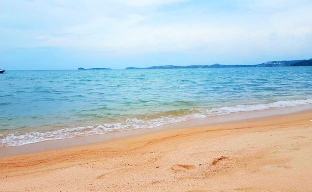 Koh Samui Beachfront Land for Sale on Bophut Bay
