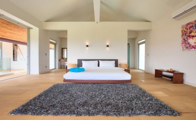 Stunning 6 Bed Sea View Villa for Sale in Bang Por