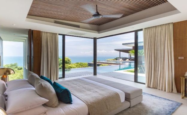 Ultimate 4 Bedroom Luxury Sea View Villa in Bangpor