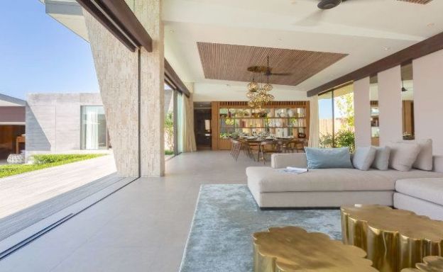 Ultimate 4 Bedroom Luxury Sea View Villa in Bangpor