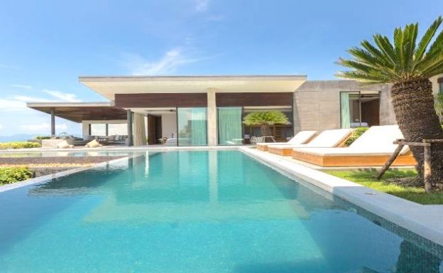 Ultimate 4 Bedroom Luxury Sea View Villa in Bangpor