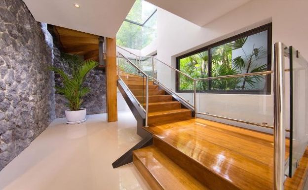 Pristine 4 Bed Luxury Sea View Villa in Chaweng Noi