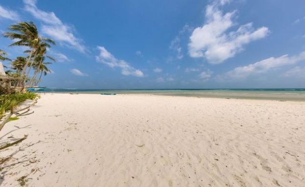 Modern Beachside 3 Bed Sea View Villa in Hua Thanon