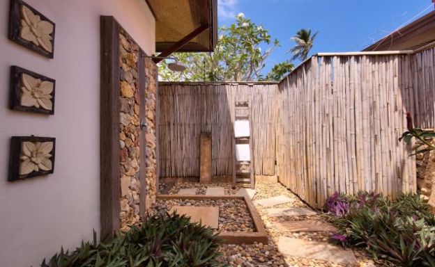 Modern Beachside 3 Bed Sea View Villa in Hua Thanon